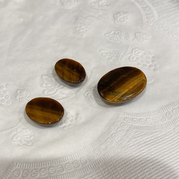 Cat Eye Stones All 3 stones are authentic Perfect for a jeweler or crafter - Picture 6 of 7
